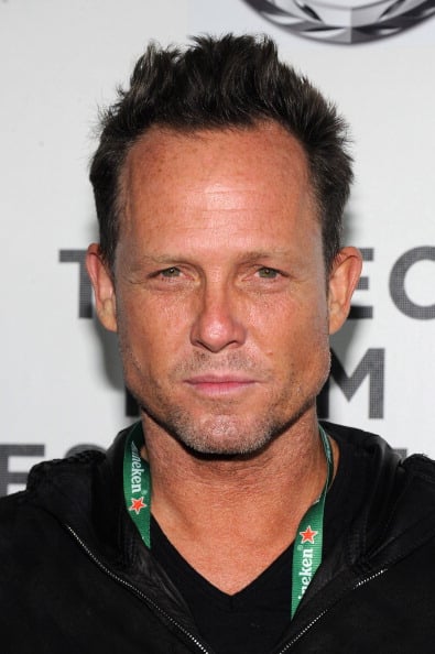 Dean Winters Net Worth