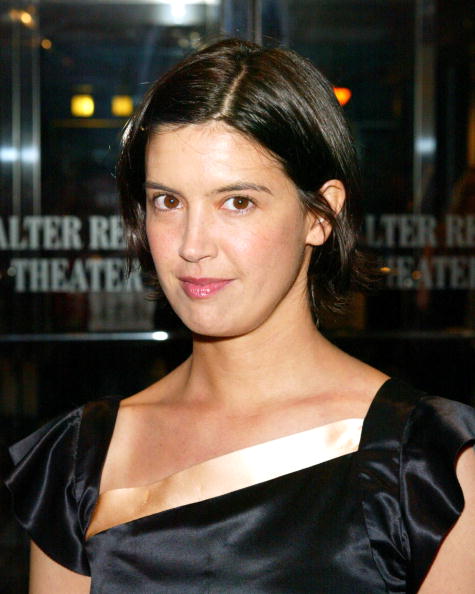 Phoebe Cates Net Worth